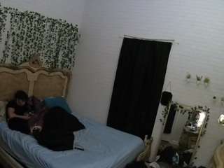 voyeurcam hornyhostel 03